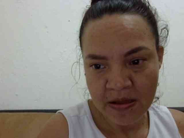 ElizabethMart webcam