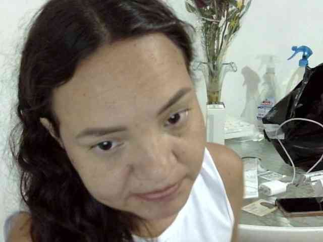 ElizabethMart webcam