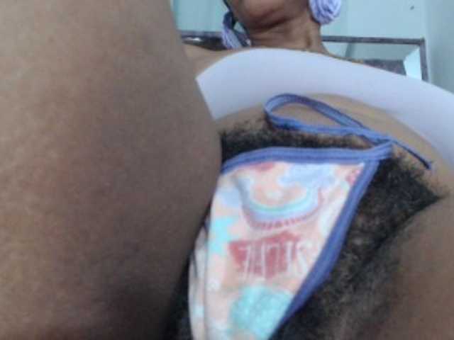 SashaMacgrego live cam profile