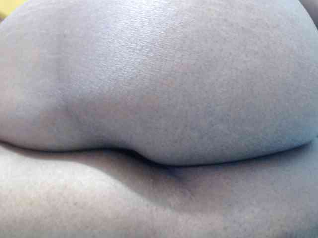 SashaMacgrego webcam