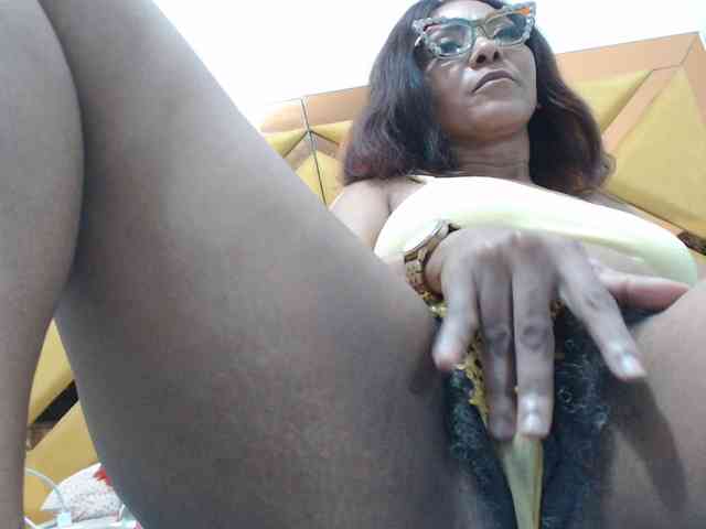 SashaMacgrego webcam