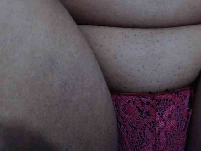 SashaMacgrego webcam
