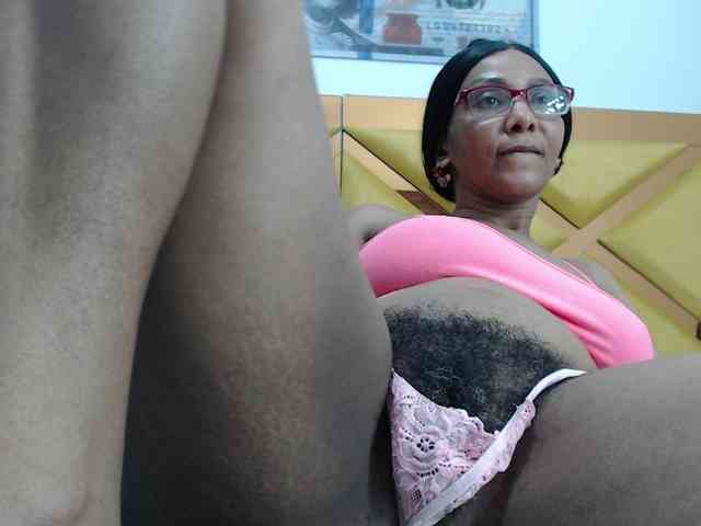 SashaMacgrego webcam