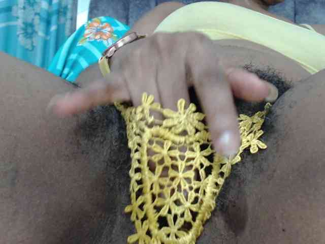 SashaMacgrego webcam