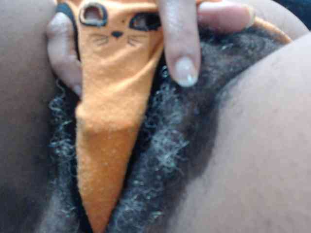 SashaMacgrego webcam