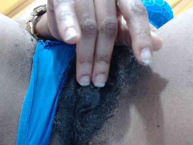 SashaMacgrego webcam