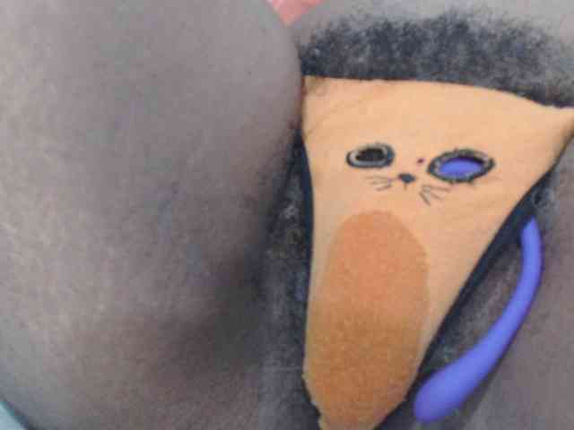 SashaMacgrego webcam