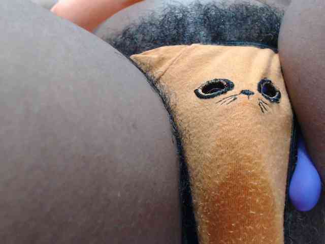 SashaMacgrego webcam