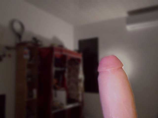 Lilye's BongaCams show and profile