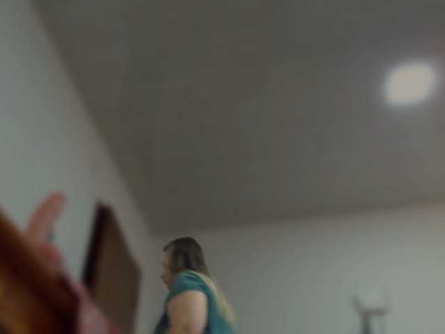 Lilye's BongaCams show and profile