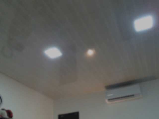 Lilye's BongaCams show and profile