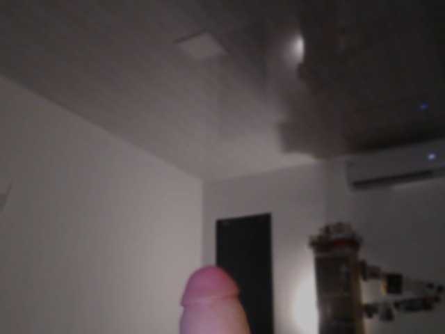 Lilye's BongaCams show and profile