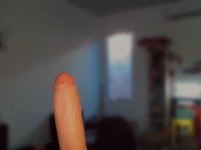 Lilye's BongaCams show and profile