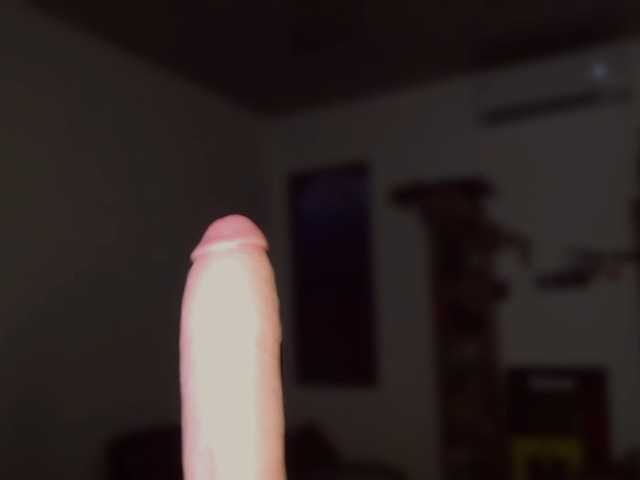 Lilye's BongaCams show and profile