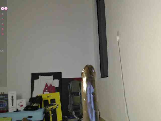 Lilye Live Webcam on BongaCams