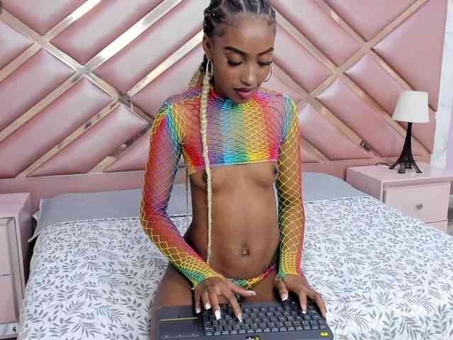 LatoyaFloyd LatoyaFloyd