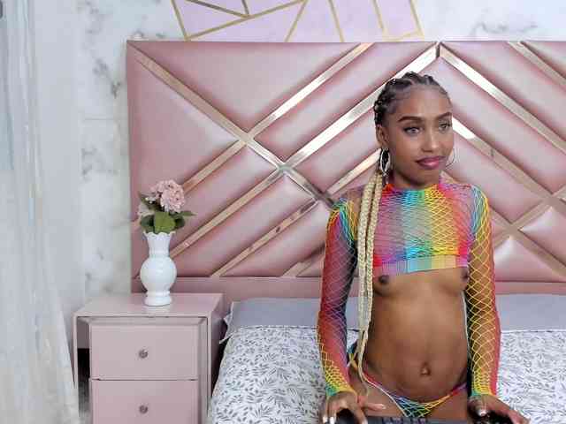 LatoyaFloyd LatoyaFloyd