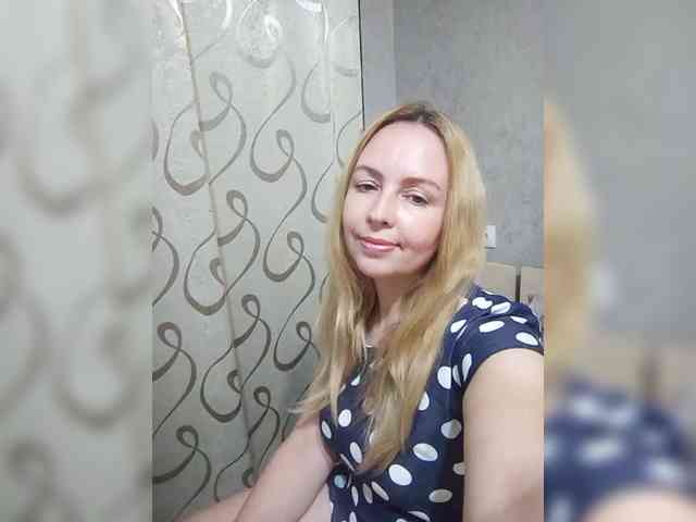 INESSASEXY1 webcam