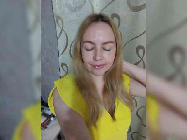 INESSASEXY1 webcam