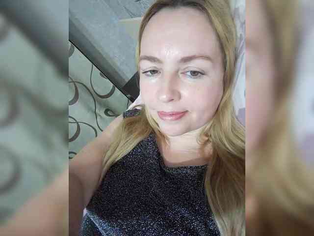 INESSASEXY1 webcam
