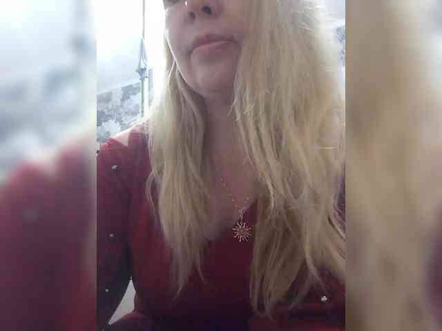 INESSASEXY1 webcam