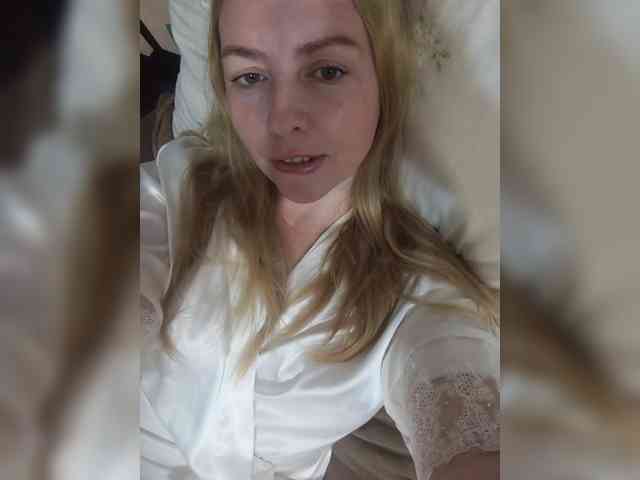 INESSASEXY1 webcam