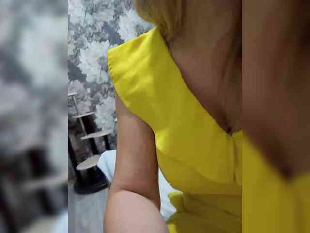 INESSASEXY1 webcam