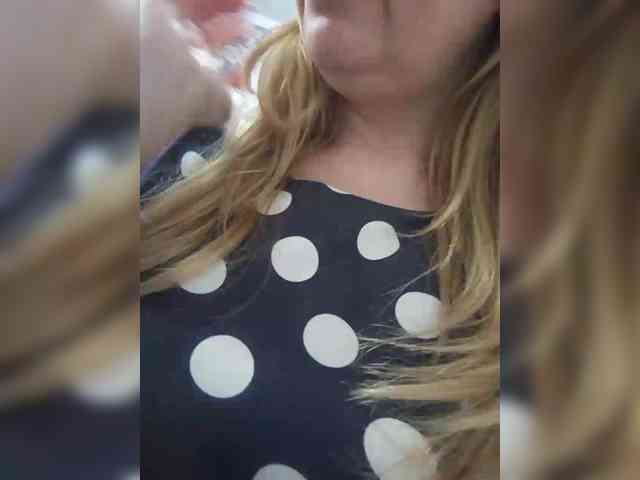 INESSASEXY1 webcam