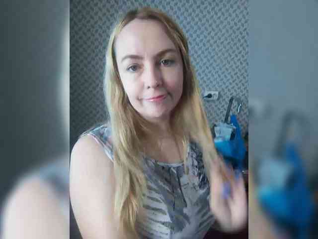 INESSASEXY1 webcam