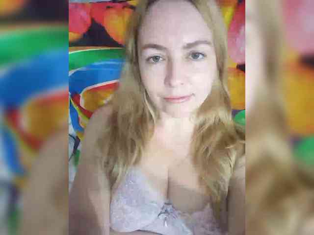 INESSASEXY1 webcam