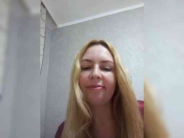 INESSASEXY1 webcam