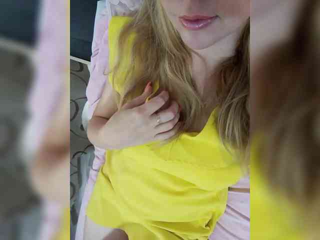 INESSASEXY1 webcam