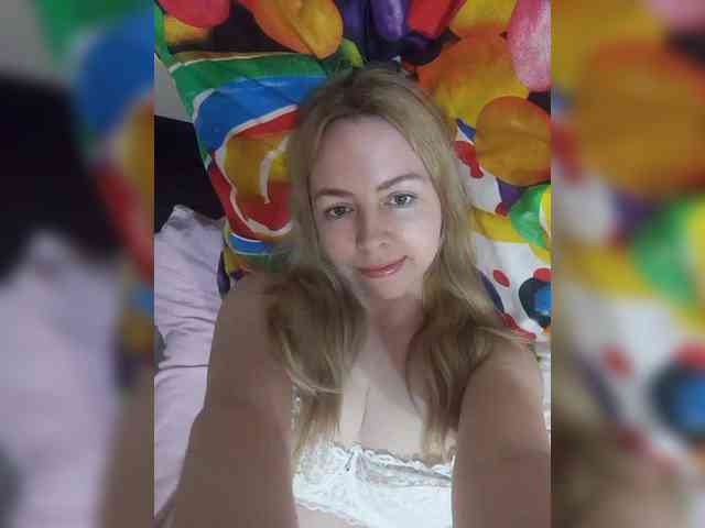 INESSASEXY1 webcam