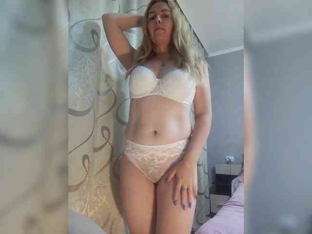 INESSASEXY1 webcam