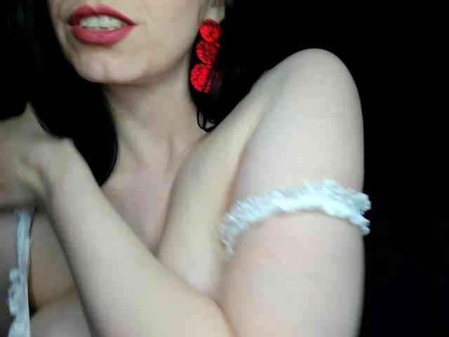 KissxLeila webcam