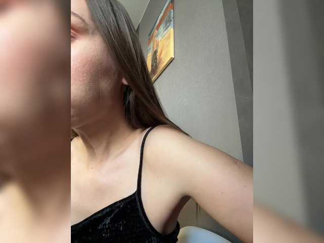 hothoneybabe from BongaCams is Freechat