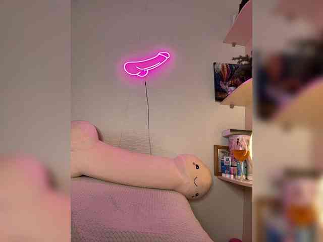 hothoneybabe Live Webcam on BongaCams