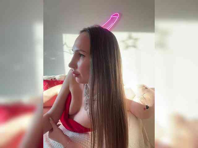 hothoneybabe Live Webcam on BongaCams