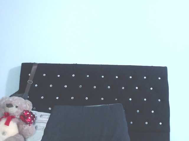 isabellegree's BongaCams show and profile