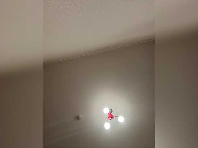 Crystal1-1's BongaCams show and profile