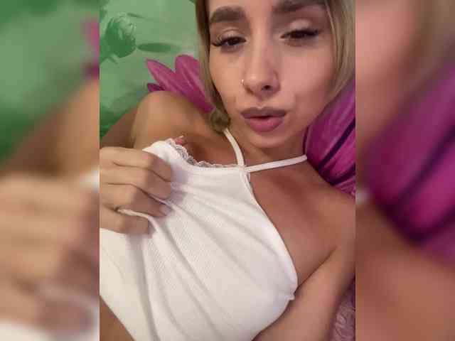 BarbieKoShKa1-1 webcam