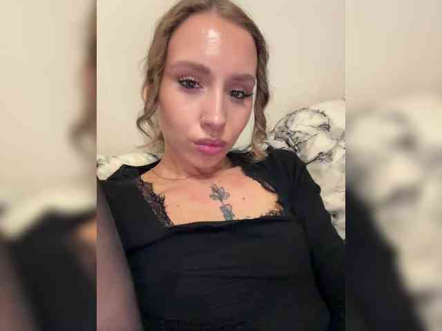 BarbieKoShKa1-1 webcam