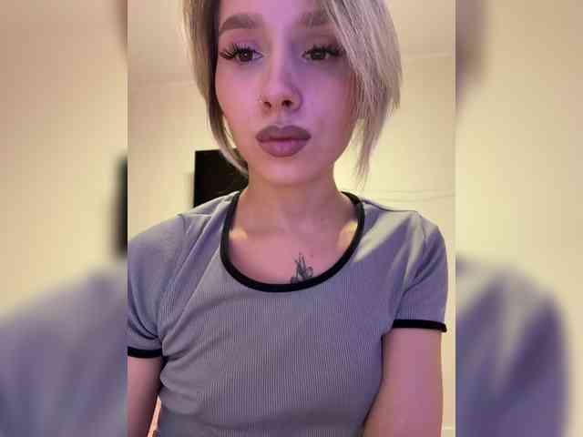BarbieKoShKa1-1 webcam