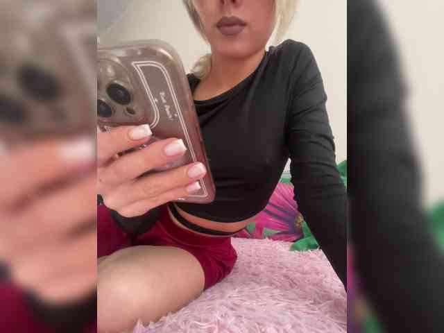 BarbieKoShKa1-1 webcam