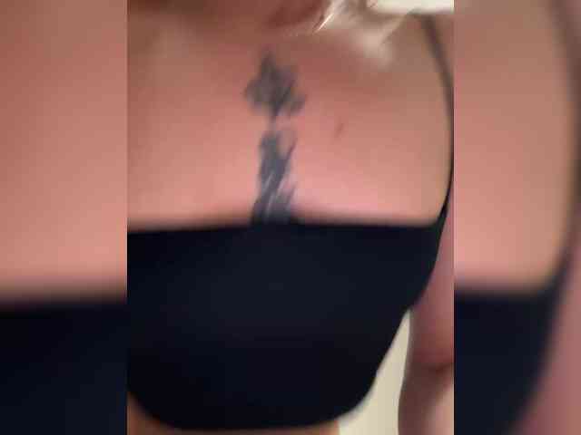 BarbieKoShKa1-1 webcam