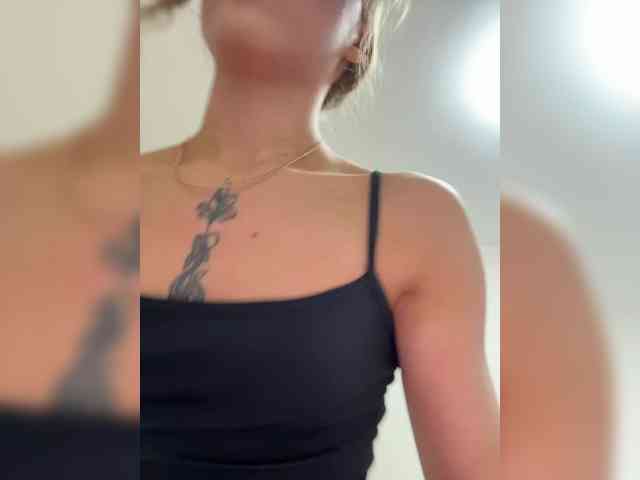 BarbieKoShKa1-1 webcam