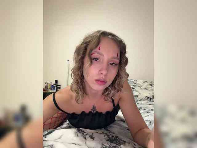 Crystal1-1 Live Webcam on BongaCams