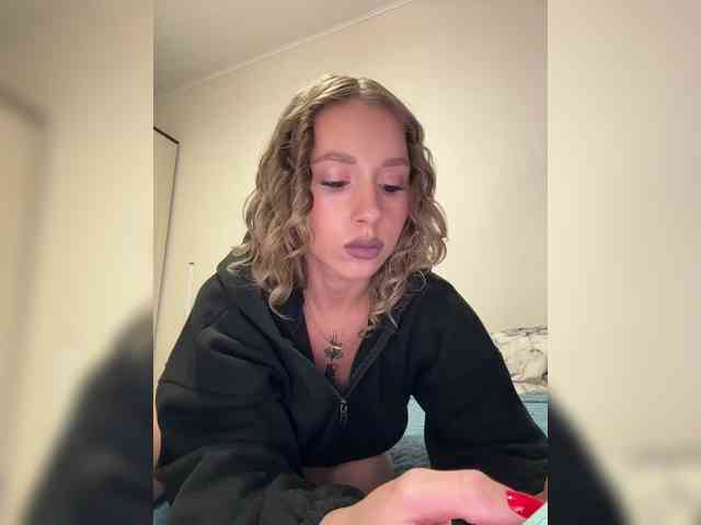 BarbieKoShKa1-1 webcam