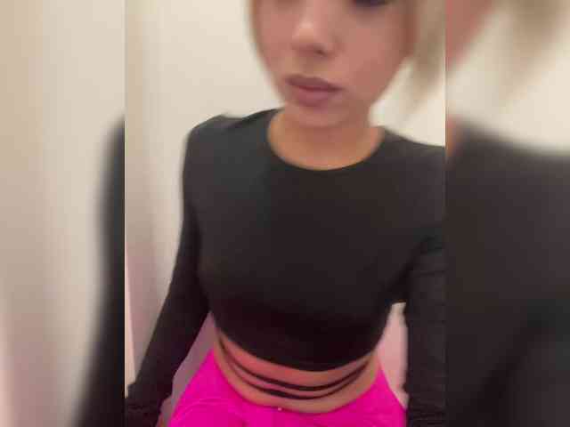 BarbieKoShKa1-1 webcam