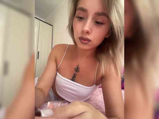 BarbieKoShKa1-1 webcam